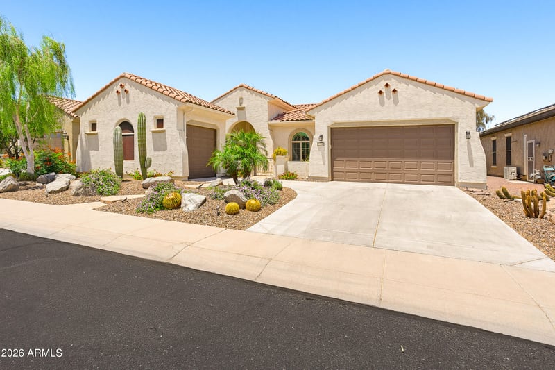 26180 W Louise Dr, Buckeye, AZ 85396