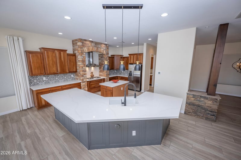 26197 86th Ave, Peoria, AZ 85383