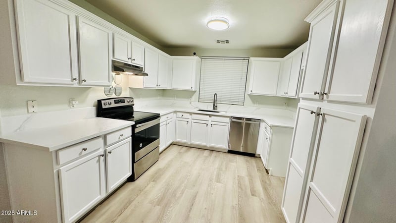 2620 84th Glen, Tolleson, AZ 85353