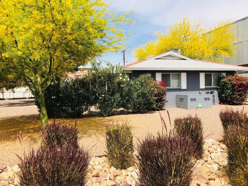 2620 E Turney Ave, Phoenix, AZ 85016
