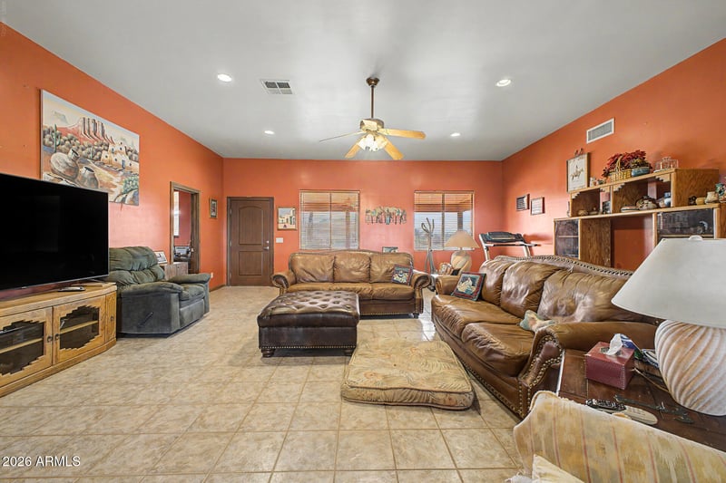 2620 N 425th Ave, Tonopah, AZ 85354