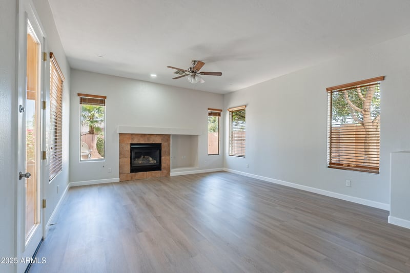 2620 Piedmont Rd, Phoenix, AZ 85041
