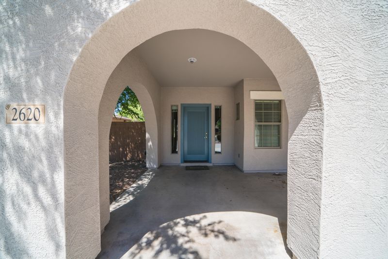 2620 S Nielson St, Gilbert, AZ 85295