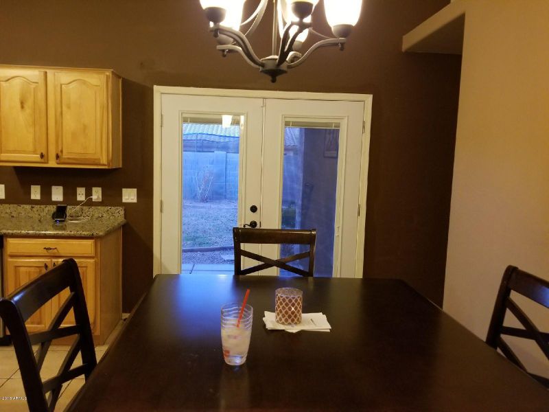 2620 W Carson Rd, Phoenix, AZ 85041