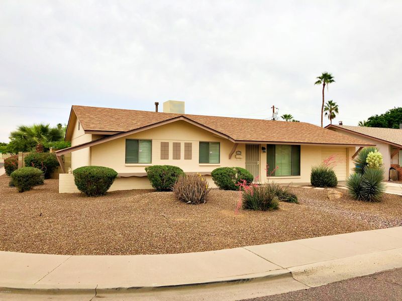 2620 W Corrine Dr, Phoenix, AZ 85029