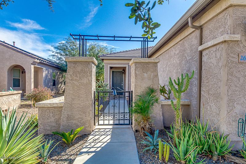 26203 W Behrend Dr, Buckeye, AZ 85396