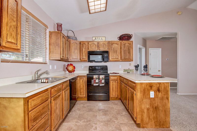 26209 S Grapefruit Dr, Queen Creek, AZ 85142