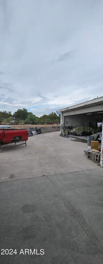 2621 24th St, Phoenix, AZ 85008
