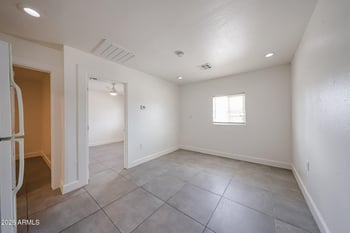 2621 W Avalon Dr, Phoenix, AZ 85017