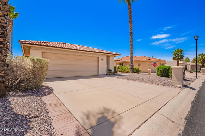 26217 Sherbrook Dr, Sun Lakes, AZ 85248