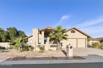 26218 Cloverland Dr, Sun Lakes, AZ 85248