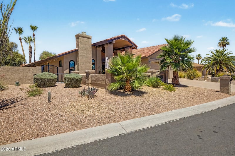 26218 Cloverland Dr, Sun Lakes, AZ 85248
