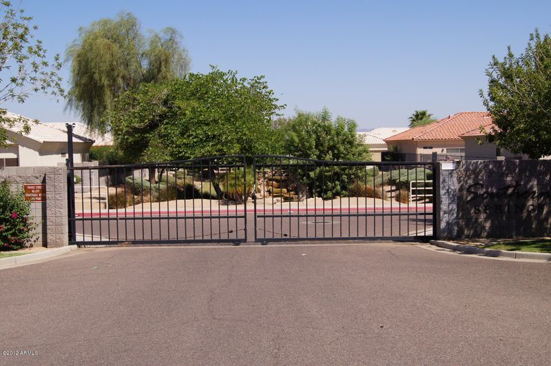 2622 E Jessica Ln, Phoenix, AZ 85040