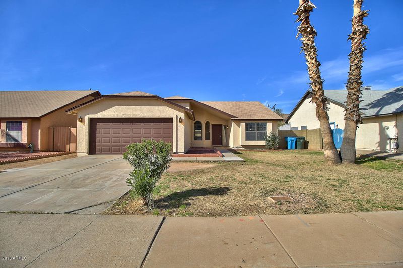 2622 N 88th Ln, Phoenix, AZ 85037