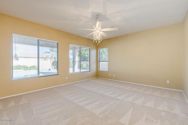 26221 N 43rd Ave, Phoenix, AZ 85083