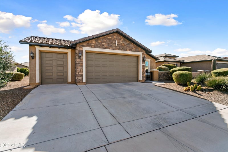 26223 Louise Dr, Buckeye, AZ 85396