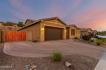 26229 106th Dr, Peoria, AZ 85383