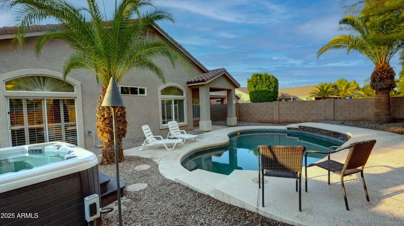 2623 Ivanhoe St, Chandler, AZ 85224