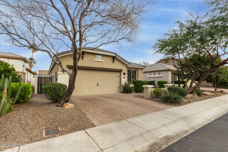 2623 N Walker Way, Phoenix, AZ 85008