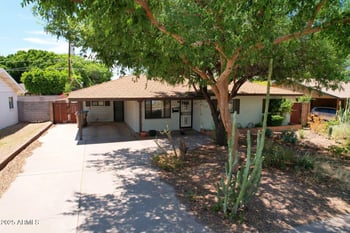 2623 Pierson St, Phoenix, AZ 85016