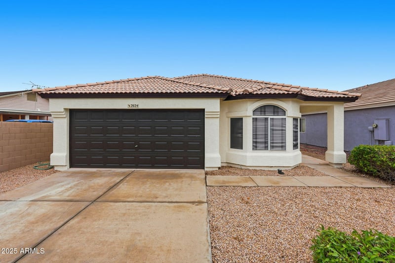 2624 Anderson Dr, Phoenix, AZ 85032