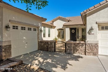 2624 Summerside Rd, Phoenix, AZ 85041