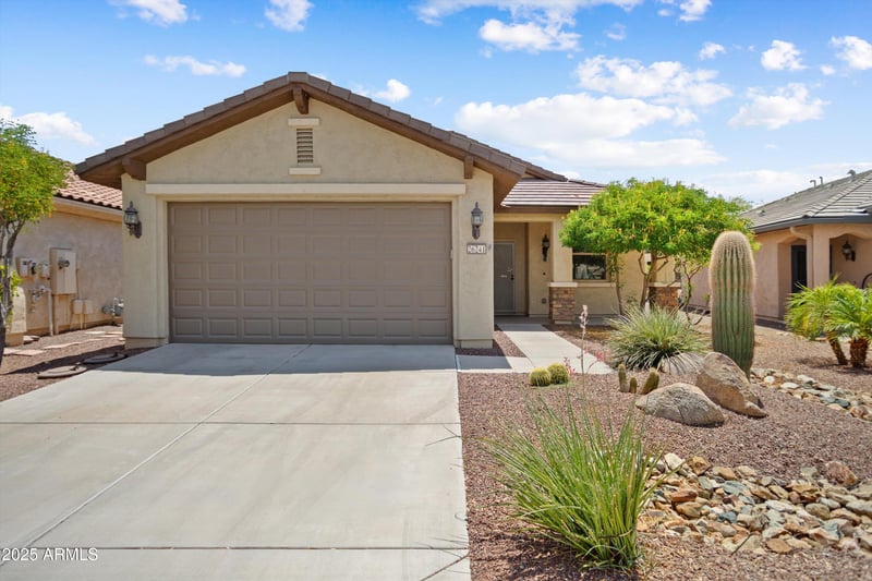 26241 Via Del Sol Dr, Buckeye, AZ 85396
