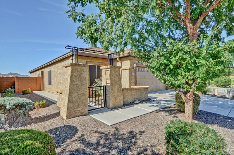 26241 W Behrend Dr, Buckeye, AZ 85396
