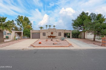 26245 Lakeview Dr, Sun Lakes, AZ 85248