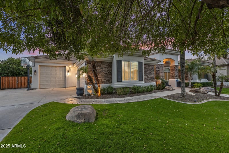 2625 24th St #3, Mesa, AZ 85213