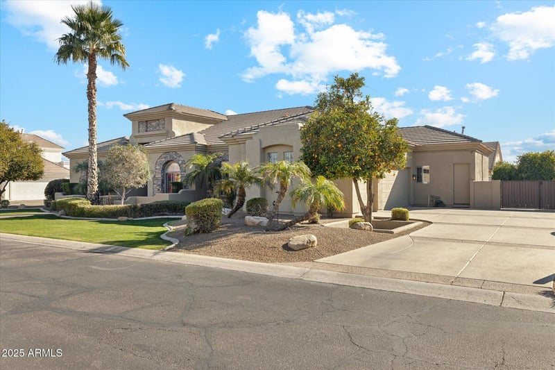 2625 24th St #36, Mesa, AZ 85213