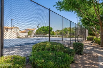 2625 24th St #37, Mesa, AZ 85213