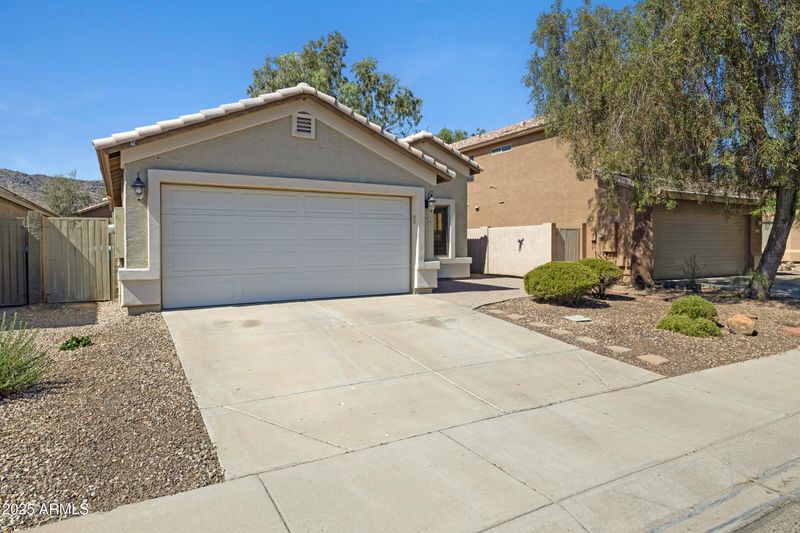 2625 E Beverly Rd, Phoenix, AZ 85042