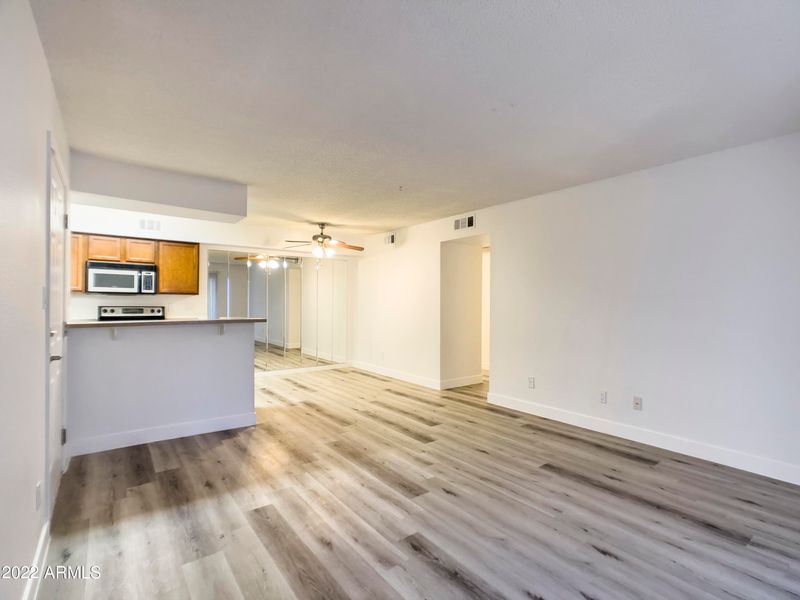 2625 E Indian School Rd #209, Phoenix, AZ 85016