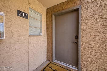 2625 Indian School Rd #217, Phoenix, AZ 85016