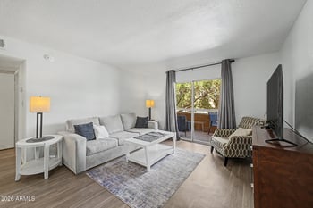 2625 Indian School Rd #217, Phoenix, AZ 85016