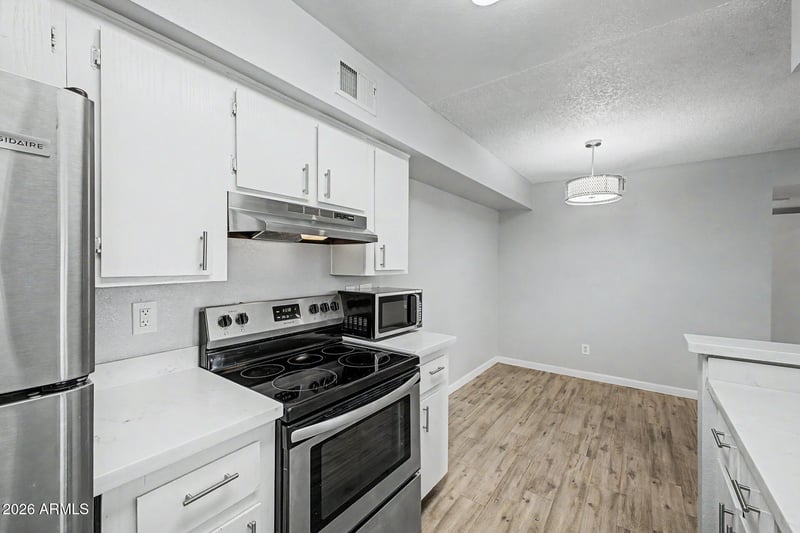 2625 E Indian School Rd #227, Phoenix, AZ 85016