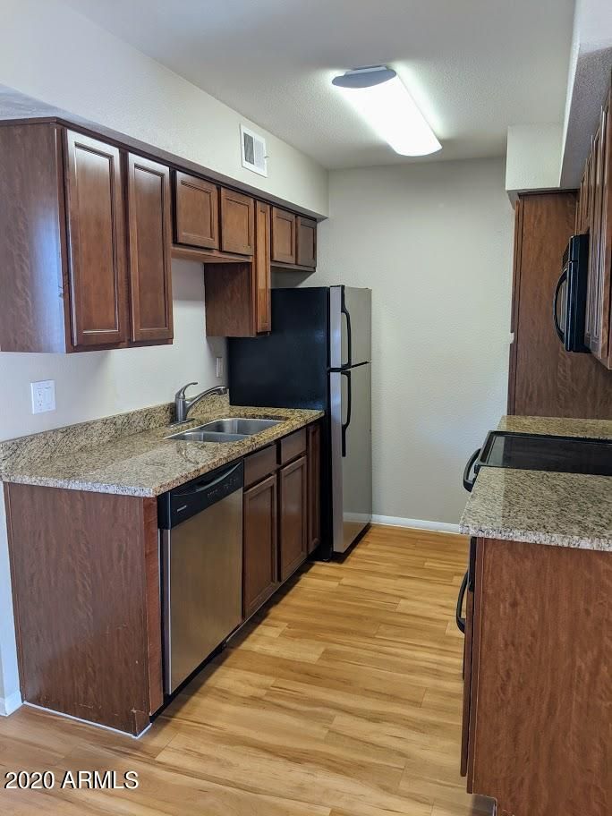 2625 E Indian School Rd #239, Phoenix, AZ 85016