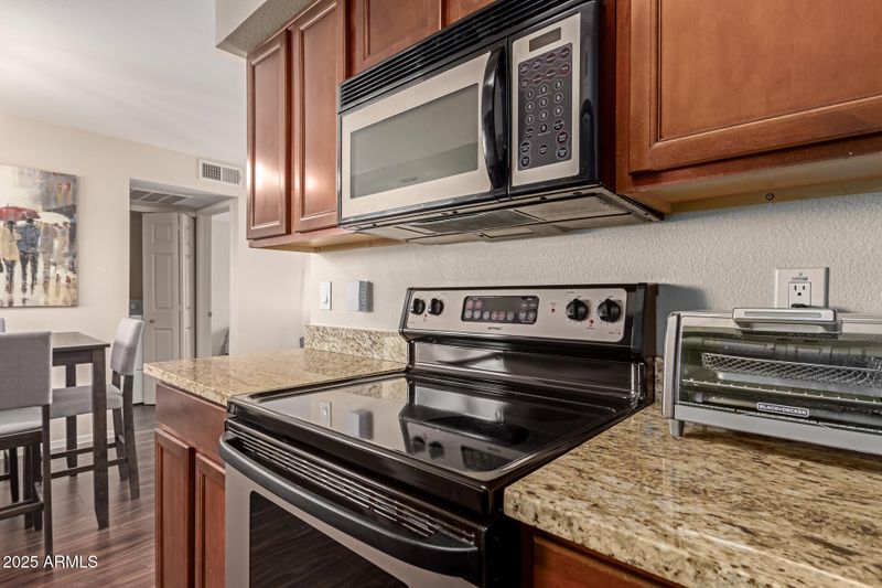 2625 E Indian School Rd #240, Phoenix, AZ 85016