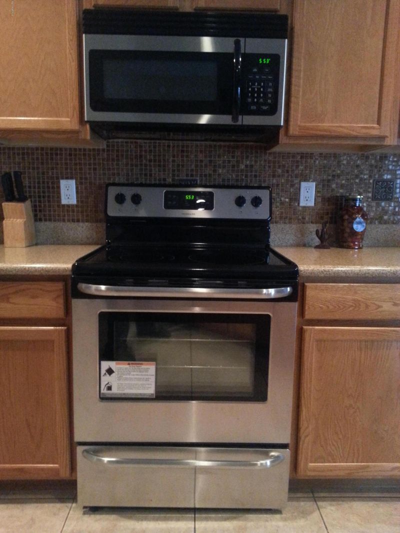2625 S 85th Dr, Tolleson, AZ 85353