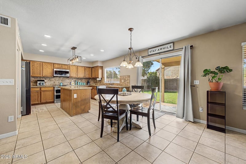 2625 S Terripin Cir, Mesa, AZ 85209