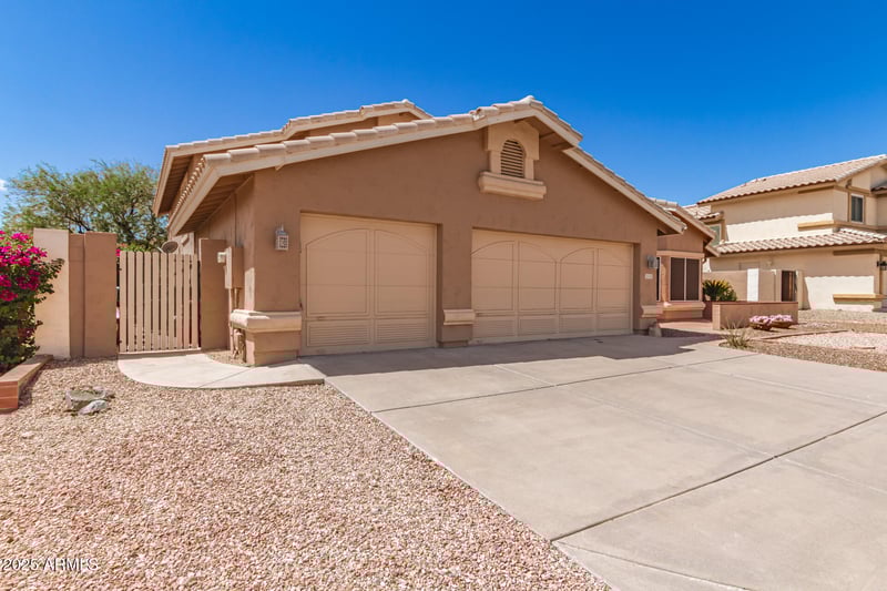 2625 Verbena Dr, Phoenix, AZ 85048