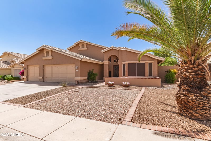 2625 Verbena Dr, Phoenix, AZ 85048