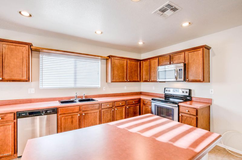 2625 W Spencer Rn, Phoenix, AZ 85041