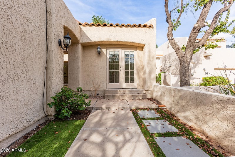 2626 E Arizona Biltmore Cir #15, Phoenix, AZ 85016