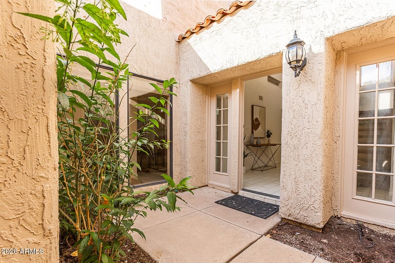 2626 E Arizona Biltmore Cir #15, Phoenix, AZ 85016
