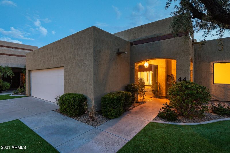 2626 E Arizona Biltmore Cir #44, Phoenix, AZ 85016