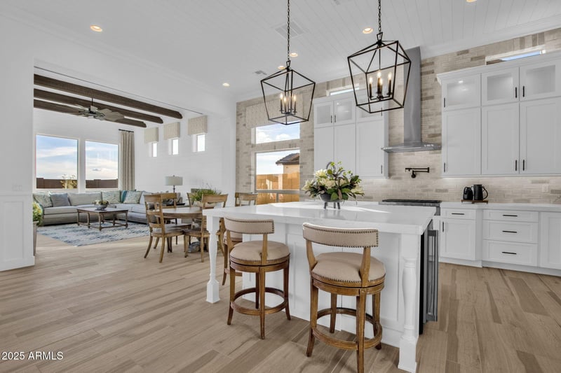 2626 E Russell St, Mesa, AZ 85213