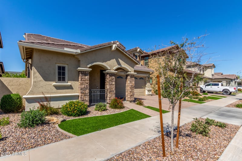 2626 Olympic Dr, Gilbert, AZ 85295