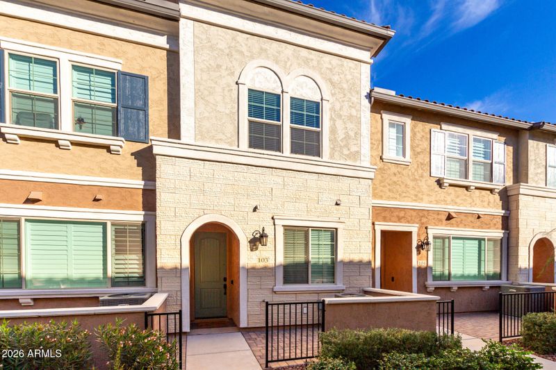 2626 S Sulley Dr #103, Gilbert, AZ 85295